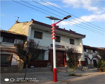 湖北咸陽禮泉烽火鎮烽火村新農村太陽能路燈項目